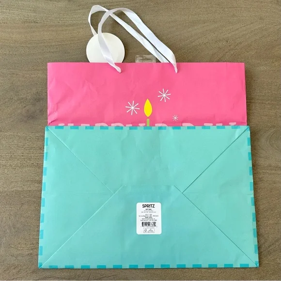 Set of 8 Colorful Gift Bags - Birthday / Celebration /Spring Summer /Polka Dots - Picture 6 of 16